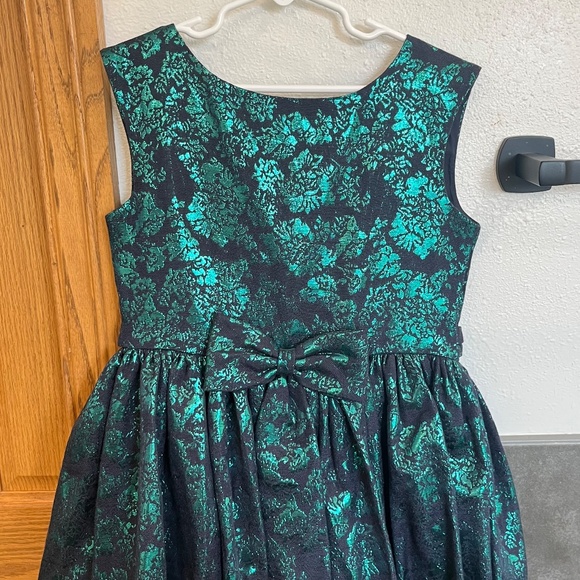 Pippa & Julie Green Metallic Holiday Christmas Party Dress Size 8 - Picture 2 of 9